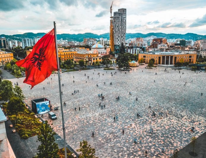 Tirana ne syte e mi! Çfarë duhet të vizitoni patjeter në Tiranë?