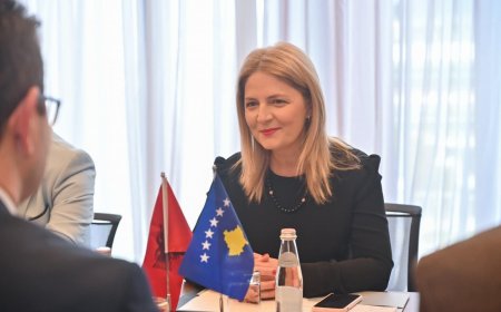 Bello: Shqiperi - Kosove, se shpejti me projekte te perbashketa turistike@ - travelBIZ