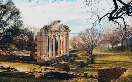 Dita Ndërkombëtare e Monumenteve dhe Siteve Arkeologjike, ja surpriza që do të zbulohet në orën 20:00 në Tiranë - travelBIZ