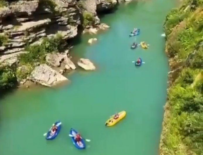 Rama: Gryka e Këlcyrës, destinacioni që po tërheq gjithnje e me shume turistë të huaj - travelBIZ