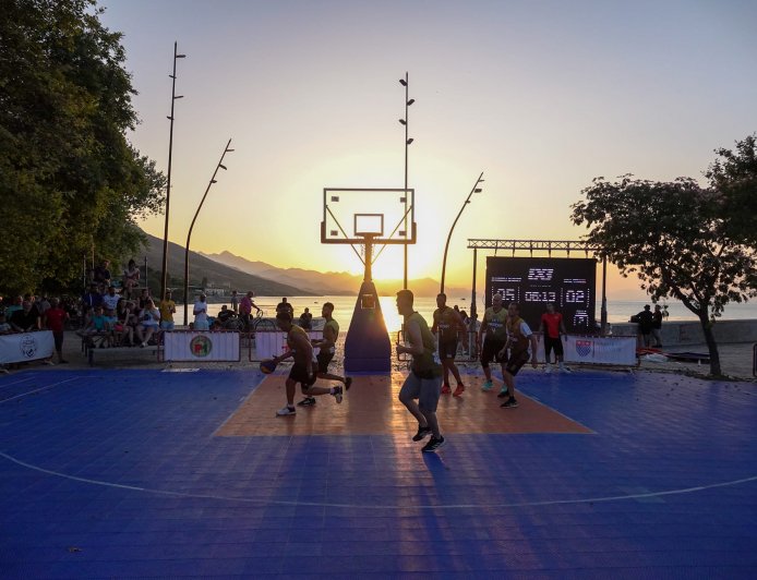 Rama: Shiroka mirëpret  “3*3 Shkodra”, nje kampionat ndërkombëtar i basketbollit - travelBIZ